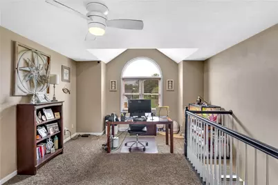 1050 Windy Oak Dr, Pittsburgh, PA 15239 - Photo 24