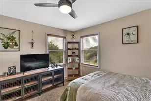 1050 Windy Oak Dr, Pittsburgh, PA 15239 - Photo 26