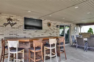 1050 Windy Oak Dr, Pittsburgh, PA 15239 - Photo 8