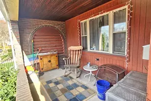 7910 Graff Ave, Pittsburgh, PA 15218 - Photo 4