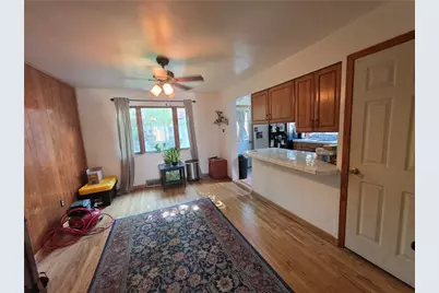 7910 Graff Ave, Pittsburgh, PA 15218 - Photo 6