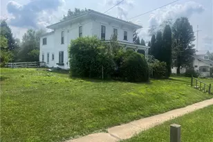 517 Liberty St, Jamestown, PA 16134 - Photo 2