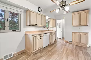 2116 Ritchie St, Aliquippa, PA 15001 - Photo 8