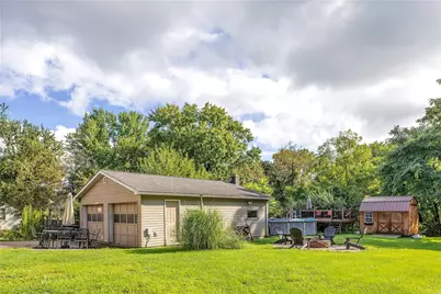 16 E. Gaskill Ave, Jeannette, PA 15644 - Photo 30