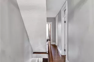 16 E Gaskill Ave, Jeannette, PA 15644 - Photo 18