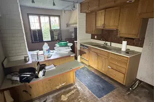 209 Orange St, Oil City, PA 16301 - Photo 8