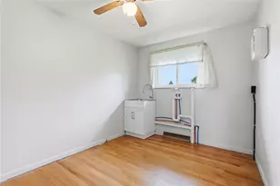 320 Overlook Dr, Beaver, PA 15010 - Photo 14