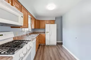 320 Overlook Dr, Beaver, PA 15010 - Photo 10