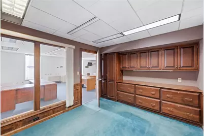 52 S Dock, Sharon, PA 16146 - Photo 30