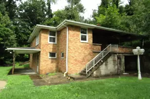 4107 Miracle Ridge Rd, Forward Township, PA 15063 - Photo 2