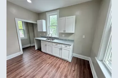 1918 7th Ave #Rear, Beaver Falls, PA 15010 - Photo 4