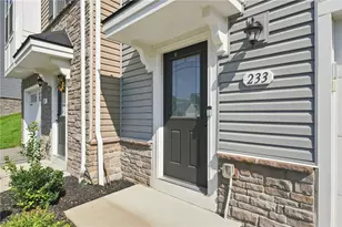 233 Chesna Dr, Pittsburgh, PA 15234 - Photo 1