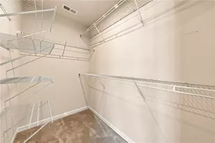 233 Chesna Dr, Pittsburgh, PA 15234 - Photo 18