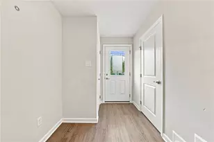 233 Chesna Dr, Pittsburgh, PA 15234 - Photo 4