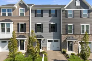 233 Chesna Dr, Pittsburgh, PA 15234 - Photo 2