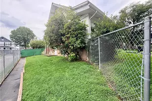 17 S Johnson Rd, Houston, PA 15342 - Photo 40