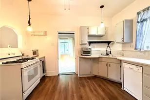 17 S Johnson Rd, Houston, PA 15342 - Photo 14