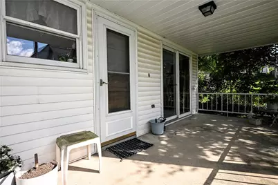 325 Liberty Street, California, PA 15419 - Photo 18