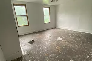 3012 Cronemeyer St, McKeesport, PA 15132 - Photo 8