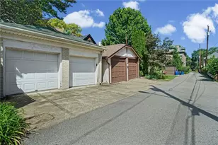 1315 Denniston St, Pittsburgh, PA 15217 - Photo 48