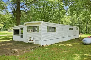 8937 Delaware Ln, Pittsburgh, PA 16424 - Photo 6