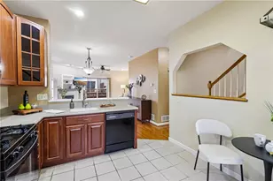1720 Merriman Ct, Pittsburgh, PA 15203 - Photo 12