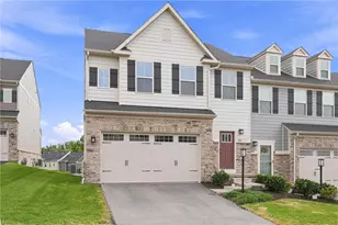 3001 Kapalua Ln, Penn Twp, PA 15644 - Photo 2