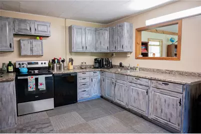 115 Locust Lane, Allegheny Township, PA 16049 - Photo 8