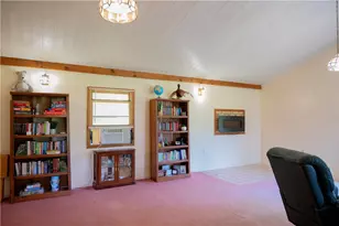 115 Locust Ln, Allegheny Township, PA 16049 - Photo 8