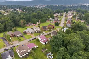 1221 Martin Ave, New Kensington, PA 15068 - Photo 38