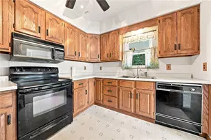 1221 Martin Ave, New Kensington, PA 15068 - Photo 10