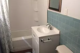 8 Maitland St, New Castle, PA 16101 - Photo 12