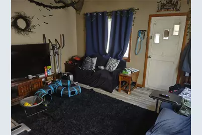 8 Maitland St, New Castle, PA 16101 - Photo 2