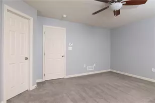 308 Trotwood Dr, Robinson Twp, PA 15108 - Photo 20