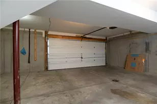 308 Trotwood Dr, Robinson Twp, PA 15108 - Photo 36