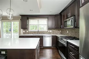 308 Trotwood Dr, Robinson Twp, PA 15108 - Photo 12