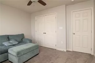 308 Trotwood Dr, Robinson Twp, PA 15108 - Photo 24
