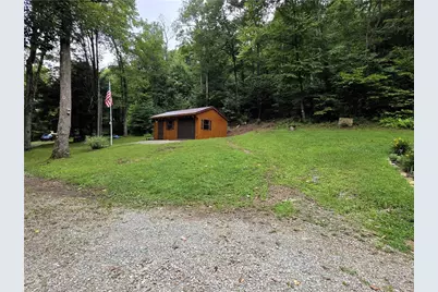 258 Mike Shawley Rd, Jefferson Township, PA 15501 - Photo 8