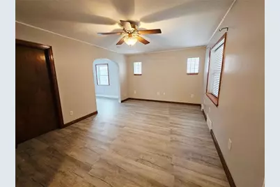 409 Mendelssohn Ave, Clairton, PA 15025 - Photo 20