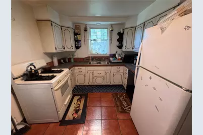 1074 Brackenridge Ave, Brackenridge, PA 15014 - Photo 8