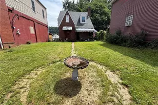 1074 Brackenridge Ave, Brackenridge, PA 15014 - Photo 2