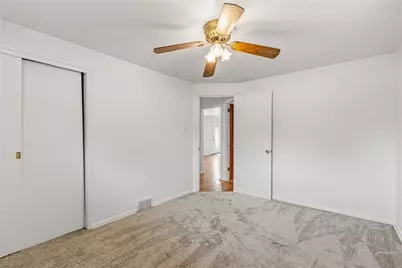 86 Thorncrest Drive, Stowe Township, PA 15136 - Photo 16