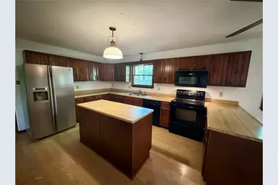 901 Stratford Rd, Fairfeld Township, PA 15658 - Photo 10