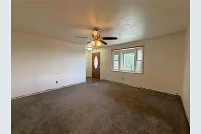 509 S Summit Street, Derry Township, PA 15627 - Photo 2