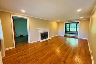 143 Seneca Dr, Pittsburgh, PA 15228 - Photo 14