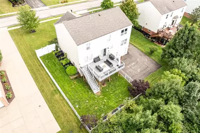 138 Nottingham Dr, Robinson Twp, PA 15205 - Photo 6