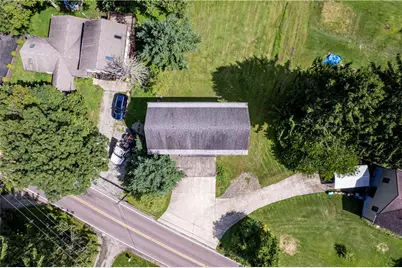 238 White School Rd, Unity Township, PA 15601 - Photo 8