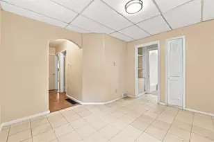 225 Rothman St, Pittsburgh, PA 15210 - Photo 8