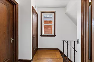 2921 Daniels St, Pittsburgh, PA 15210 - Photo 12