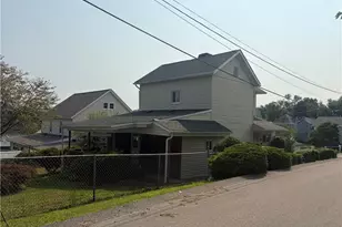 260 6th St, California, PA 15419 - Photo 2